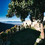 Manca1fiorino Bed & Breakfast 3*