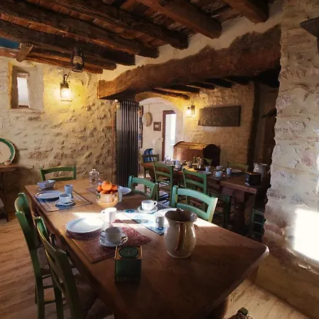 Manca1fiorino Bed & Breakfast 3*