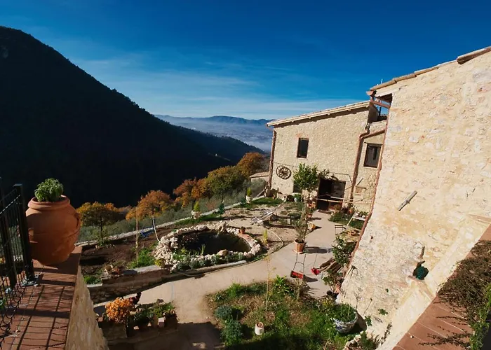 Manca1fiorino فندق مبيت وإفطار *